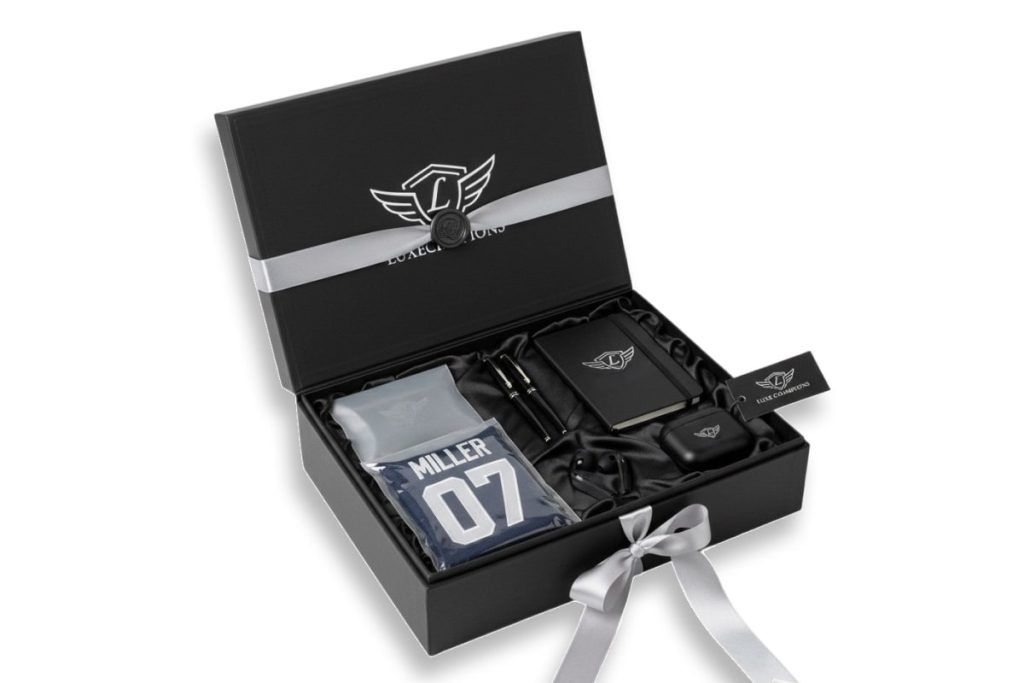 sports teams niche market swag kit- BlinkSwag